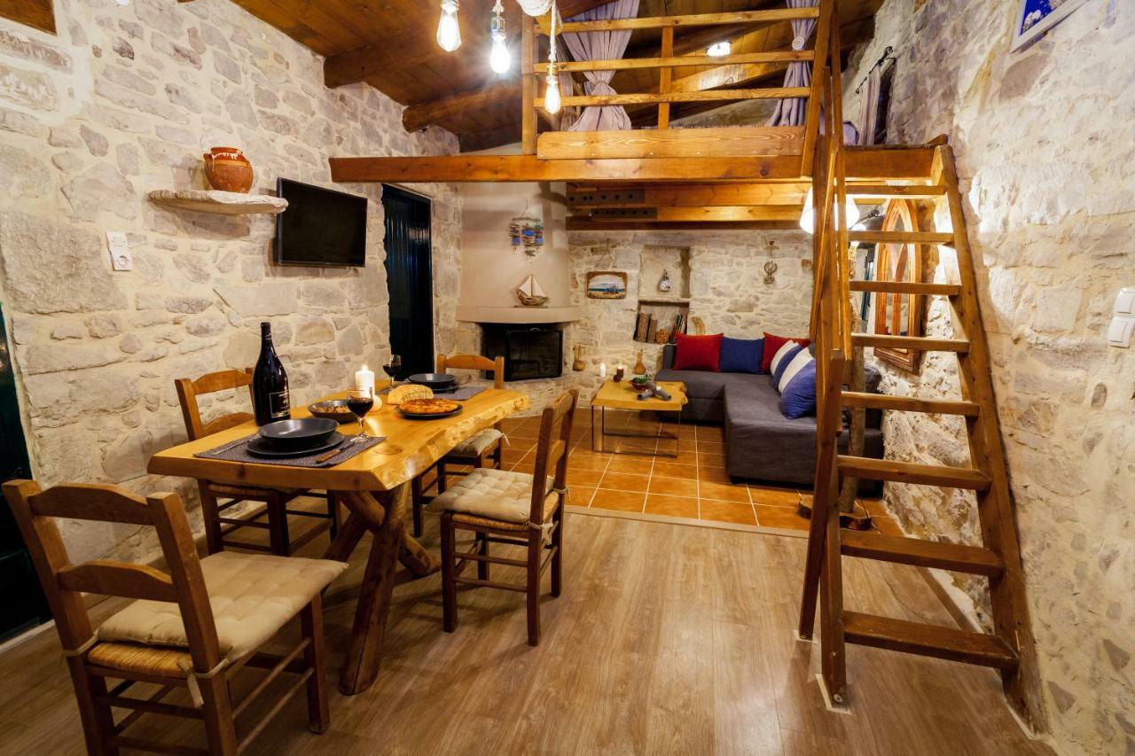Aristidis'S Plouti Moires Guest House Екстериор снимка