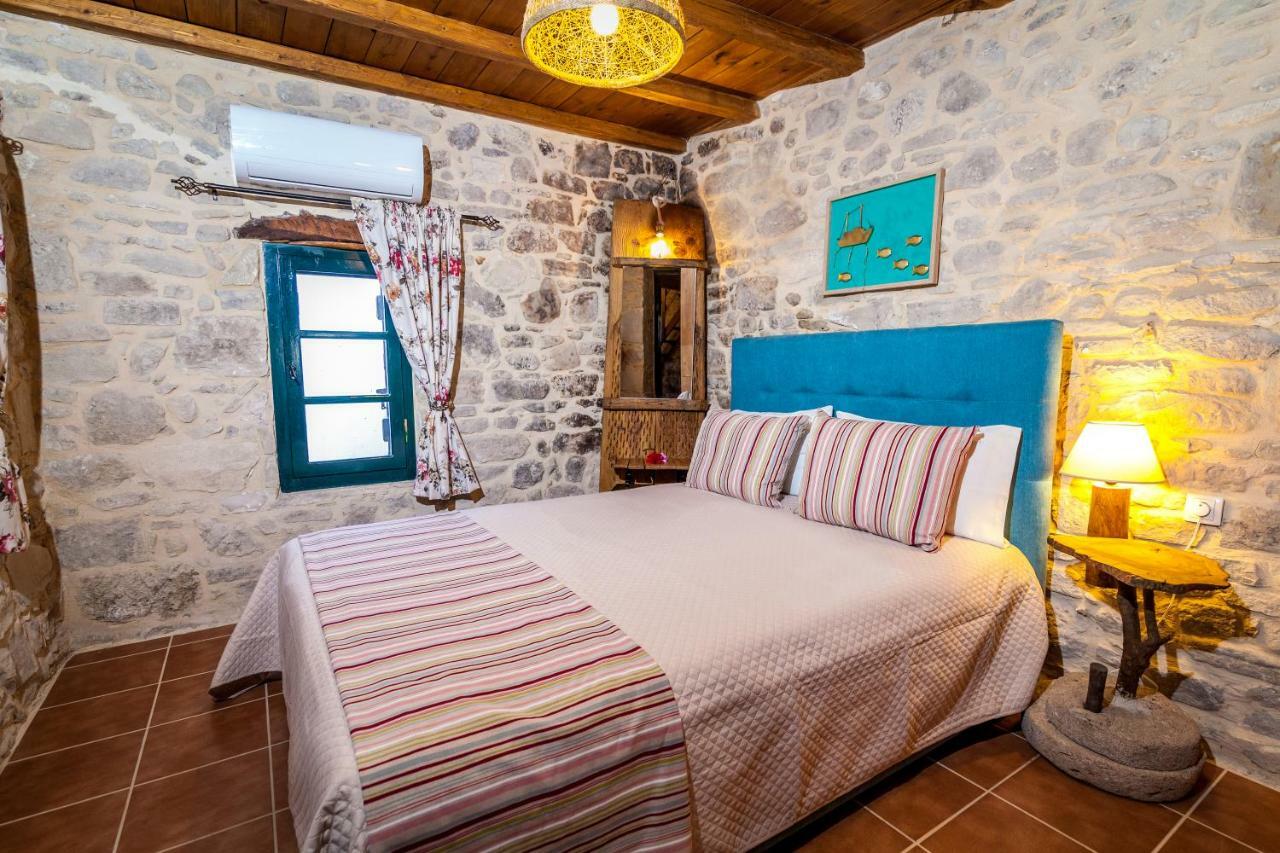Aristidis'S Plouti Moires Guest House Екстериор снимка