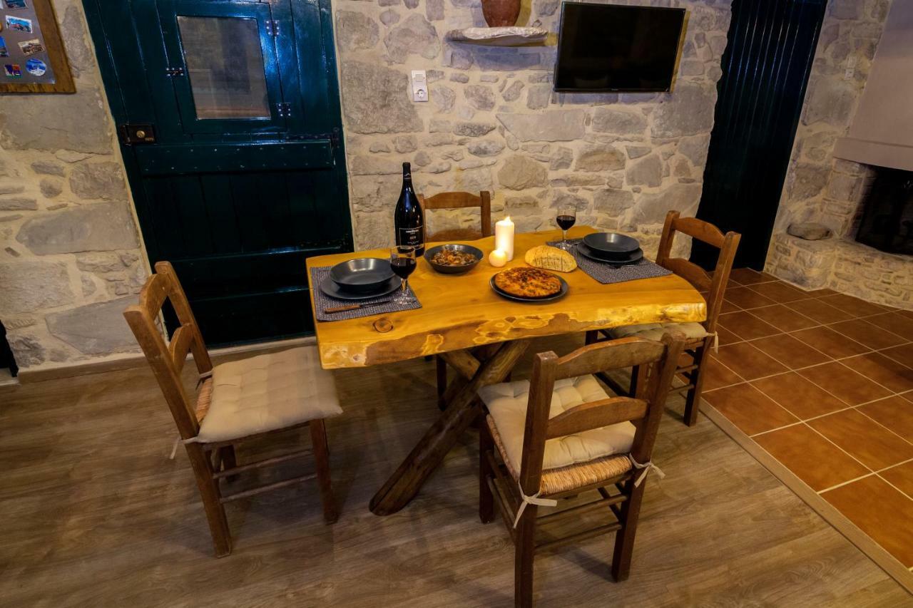 Aristidis'S Plouti Moires Guest House Екстериор снимка