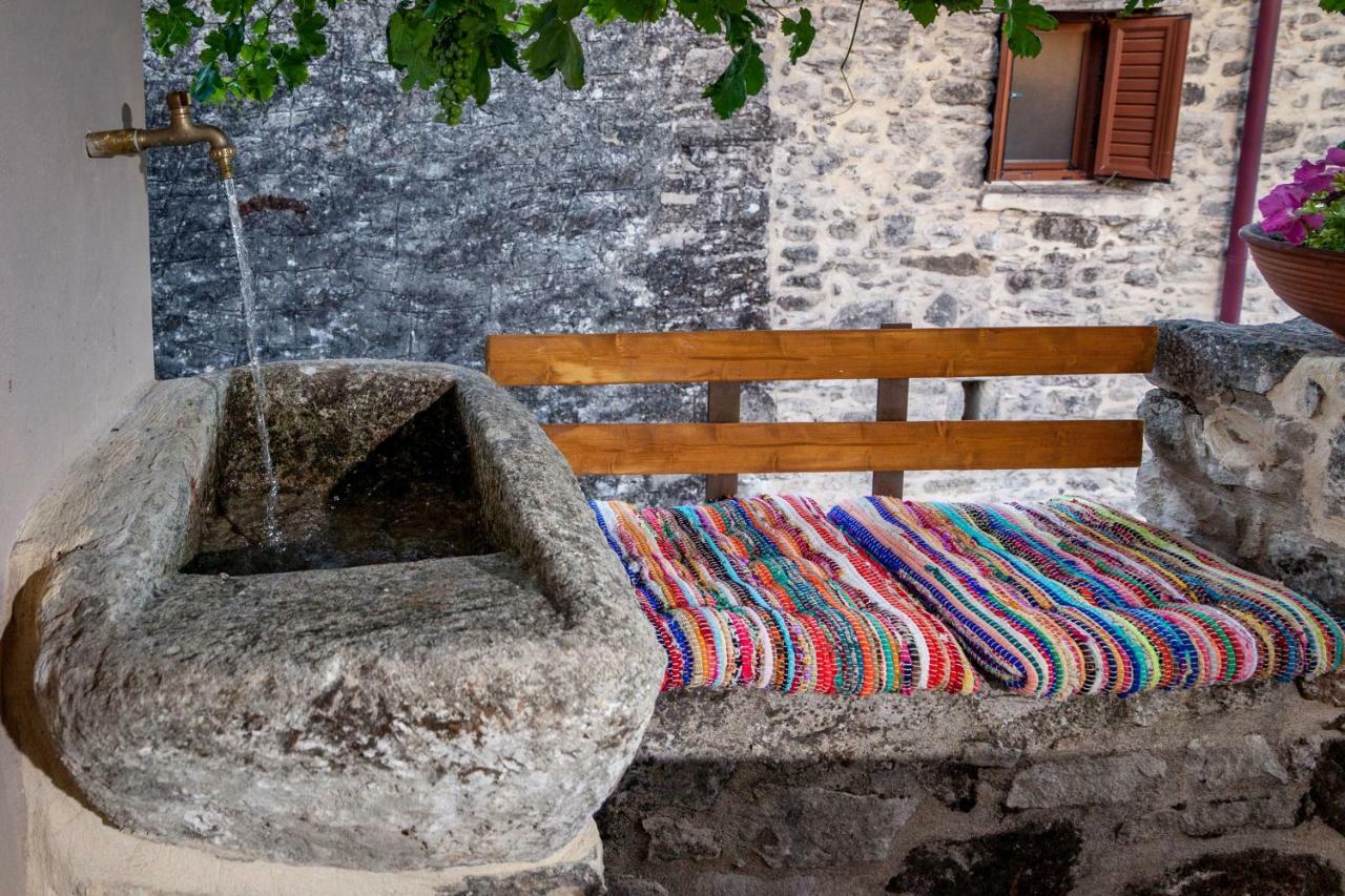 Aristidis'S Plouti Moires Guest House Екстериор снимка